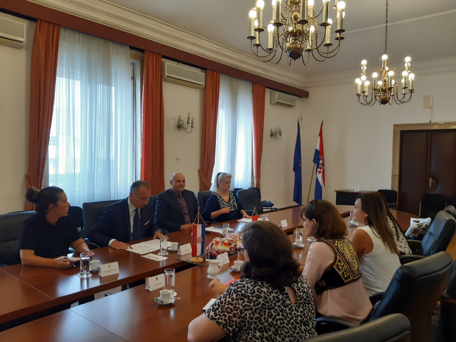Slika /slike/Sastanak s delegacijom Albanije, kolovoz 2019/4.jpg